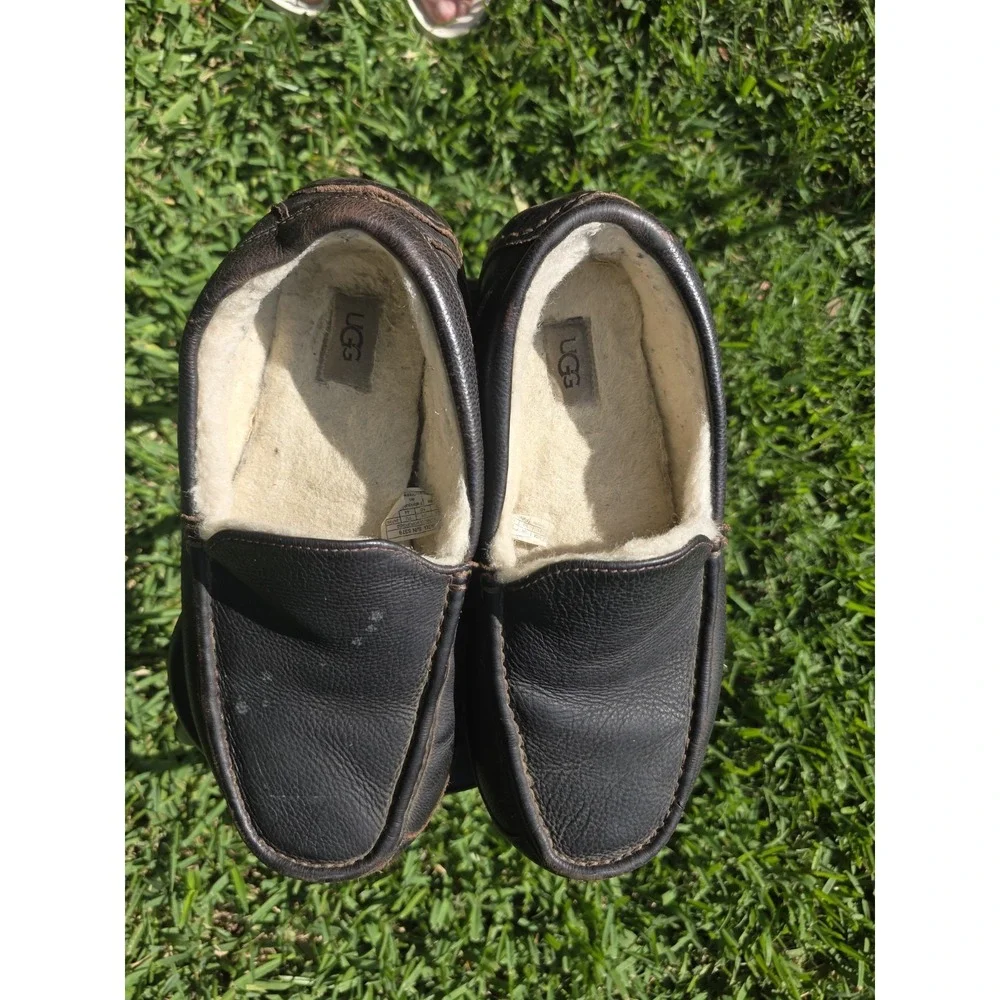 UGG Ascot Mens Leather Slippers Dark Brown Espresso Moccasin Loafers 5379